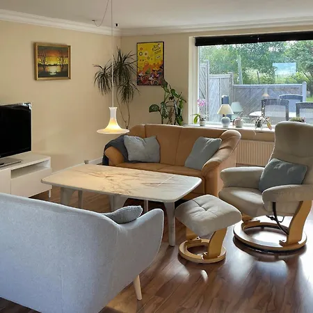 Casa vacanze 4 Bedroom Amazing In Farso *